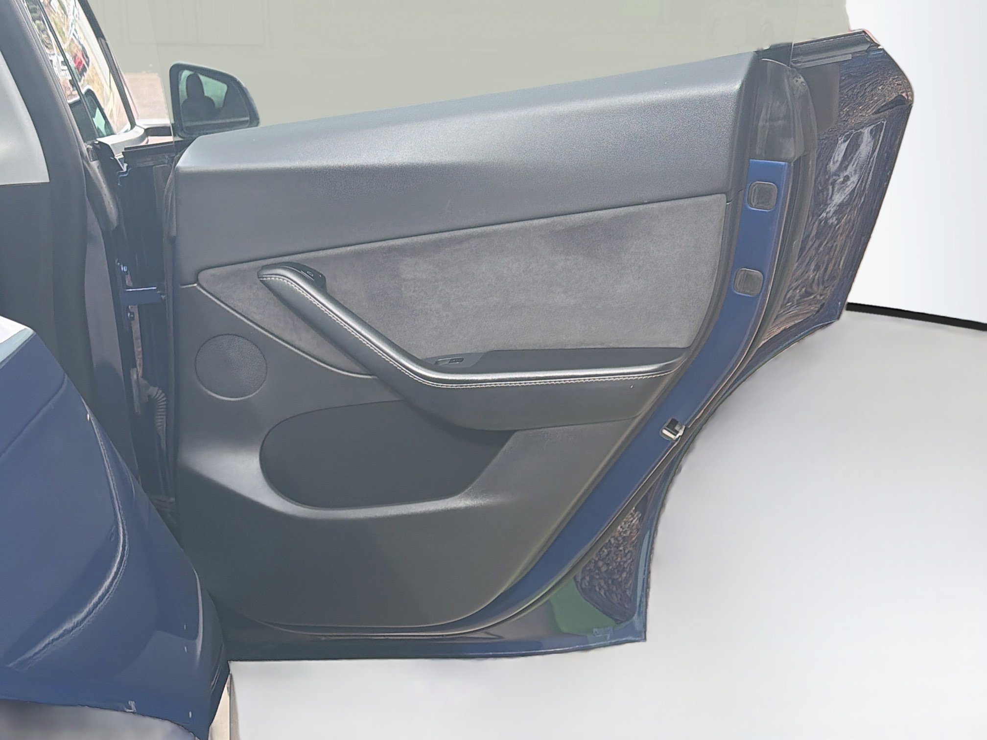 Used 2021 Tesla Model Y Long Range image 30