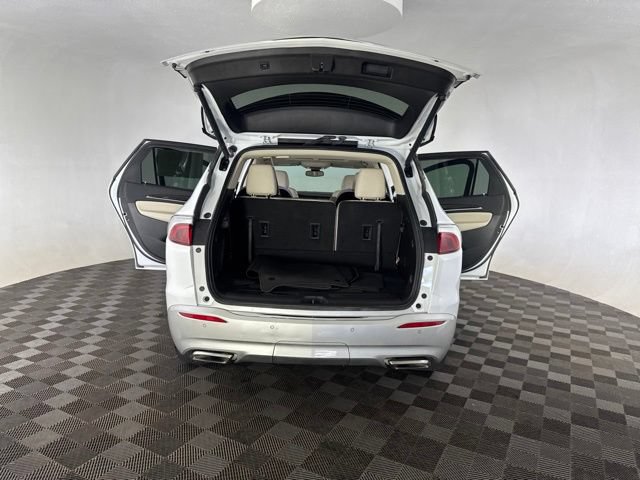 Used 2023 Buick Enclave Essence w/ Experience Buick Package AWD/4WD image 17