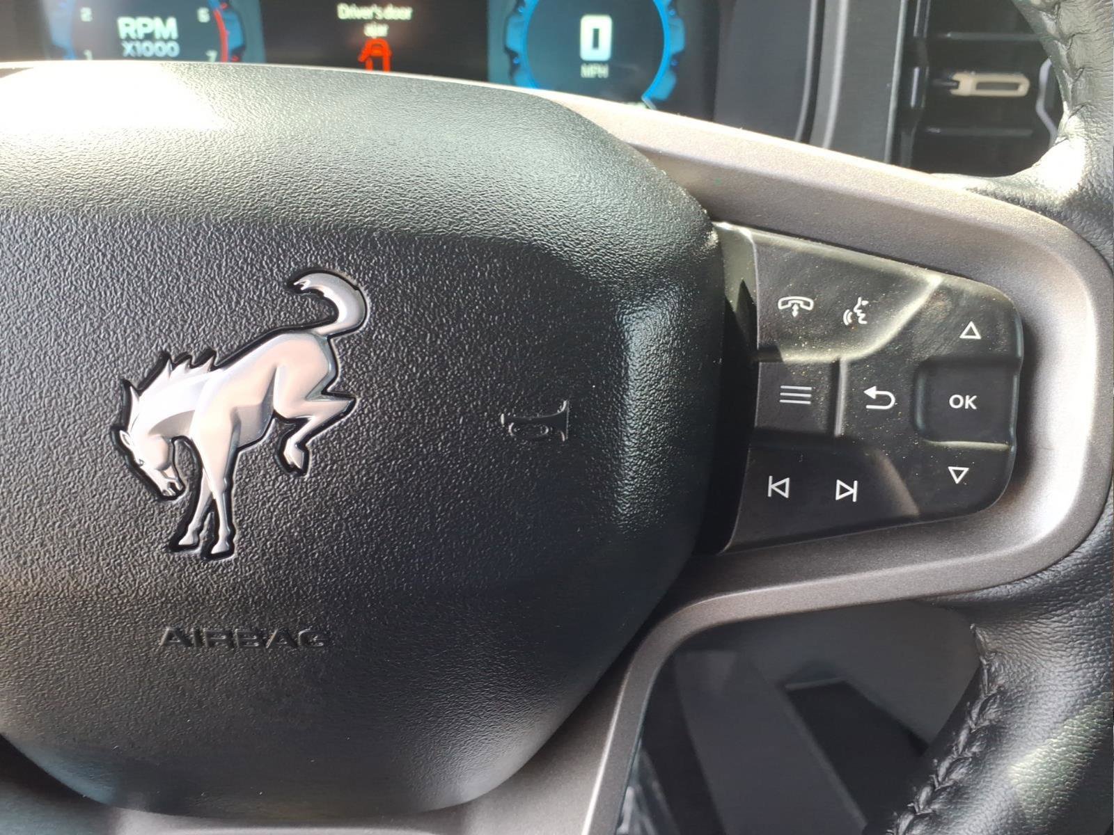Used 2025 Ford Bronco Badlands AWD/4WD image 24