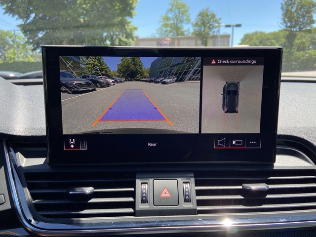 Certified 2023 Audi SQ5 Premium Plus w/ Premium Plus Package AWD/4WD image 21