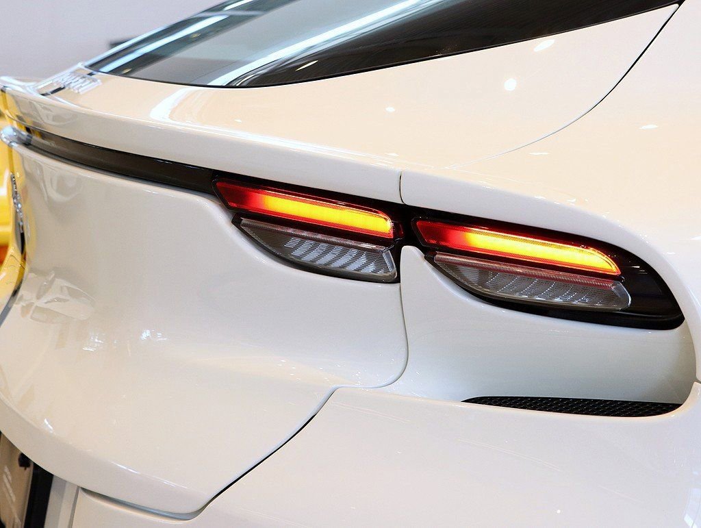 Certified 2024 Ferrari Purosangue image 43