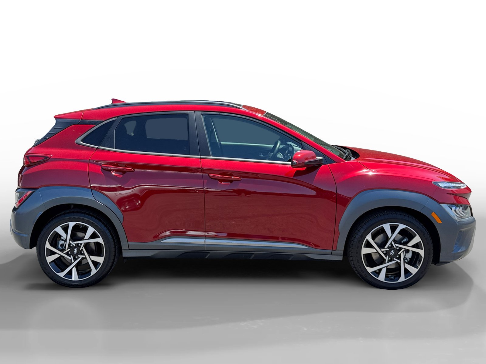Certified 2023 Hyundai Kona Limited w/ Cargo Package AWD/4WD image 6