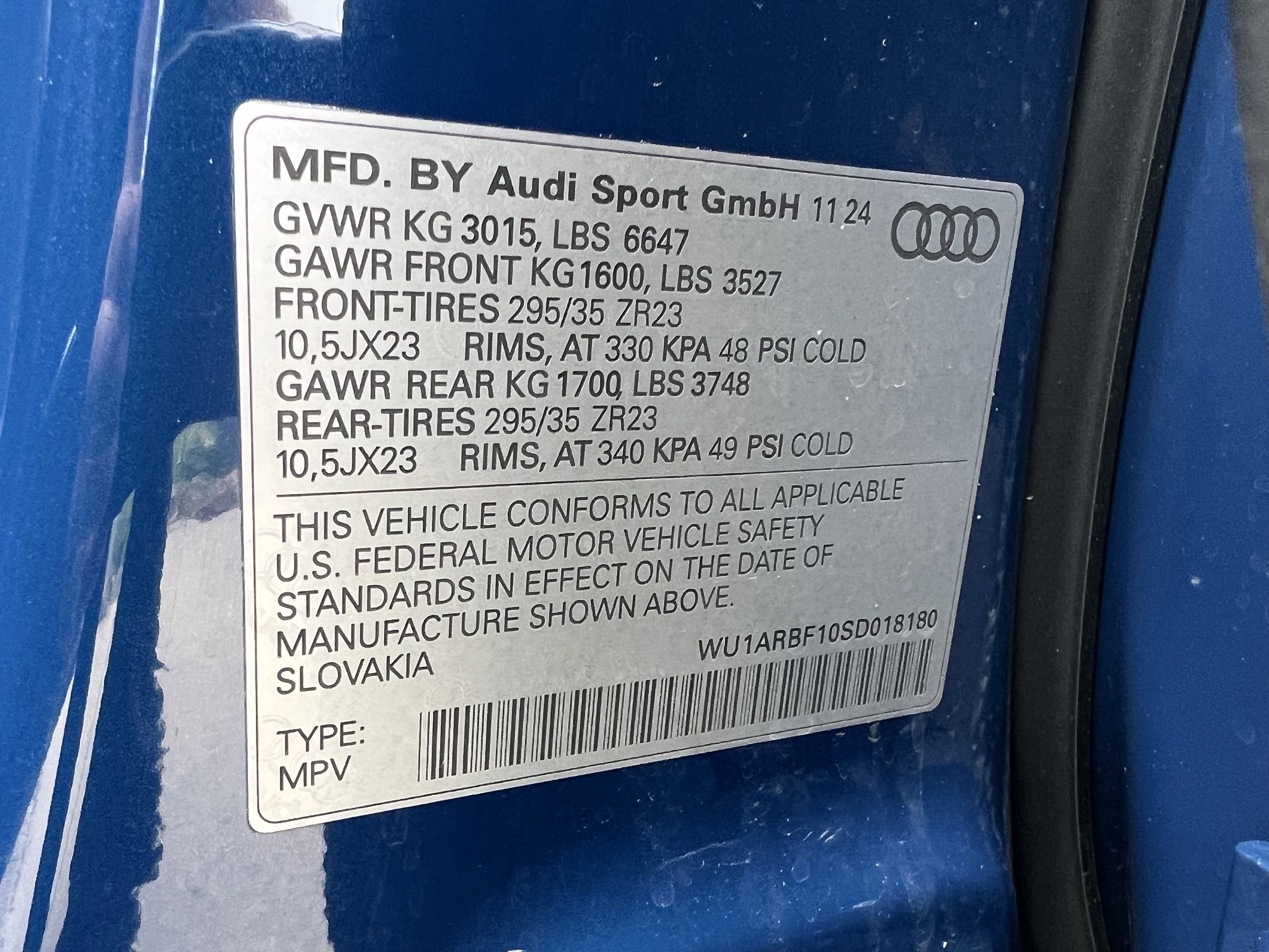 Certified 2025 Audi RS Q8 performance AWD/4WD image 37