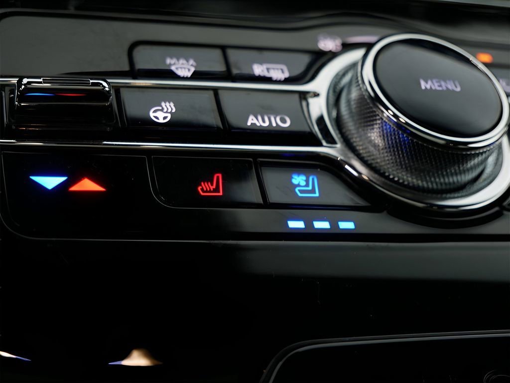 Used 2022 Lincoln Corsair Reserve w/ Sport Package image 25