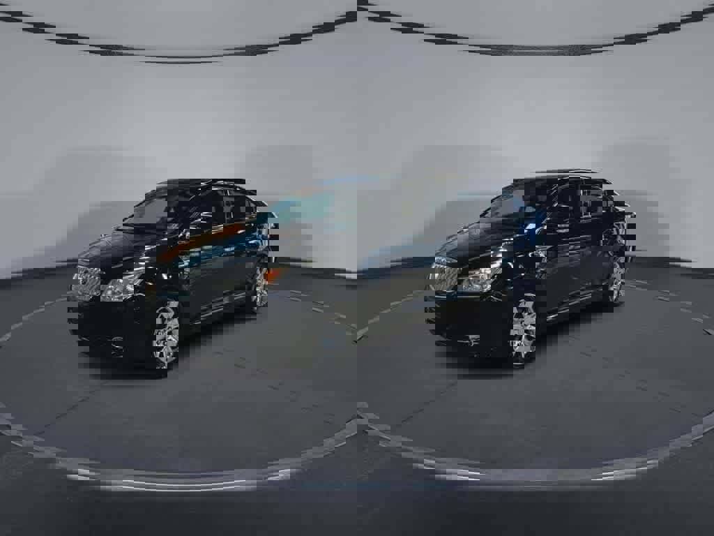 Used 2010 Buick LaCrosse CXL image 7