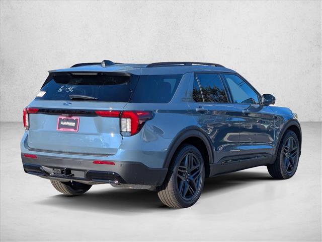 New 2026 Ford Explorer ST-Line w/ ST-Line Street Pack image 2