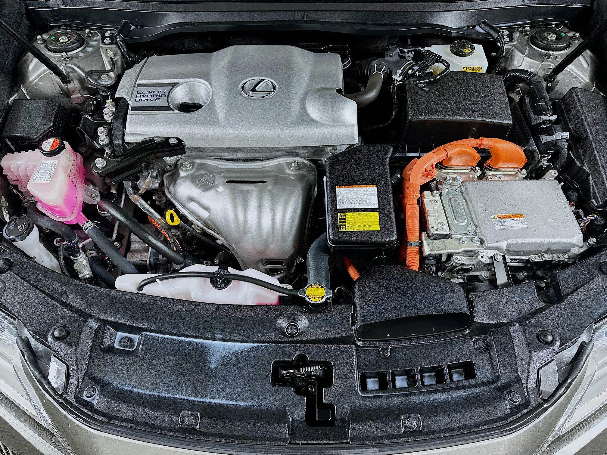 Used 2015 Lexus ES 300h w/ Navigation System Package FWD image 30