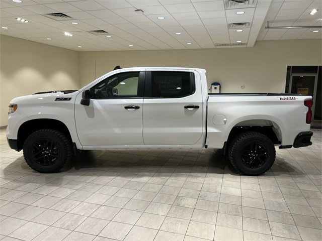 Certified 2025 Chevrolet Silverado 1500 LT Trail Boss w/ LPO, Dark Essentials Package image 2