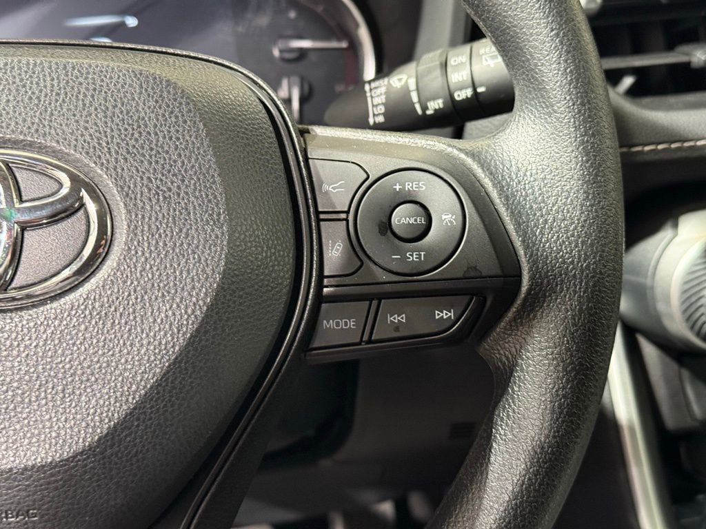 Certified 2025 Toyota RAV4 XLE image 24
