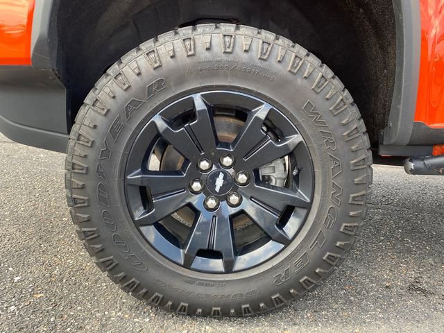 Used 2022 Chevrolet Colorado ZR2 w/ ZR2 Dusk Special Edition AWD/4WD image 21