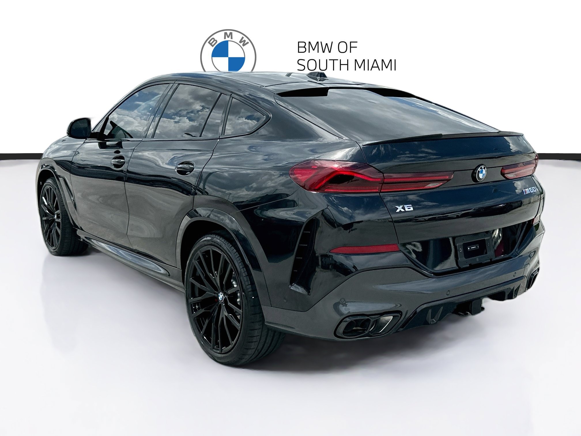 Used 2027 BMW X6 M60i AWD/4WD image 5