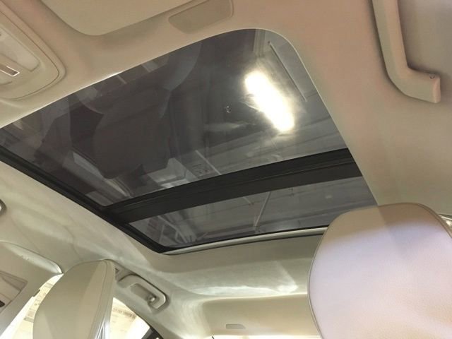 New 2024 Volvo S60 T8 Plus w/ Climate Package image 21