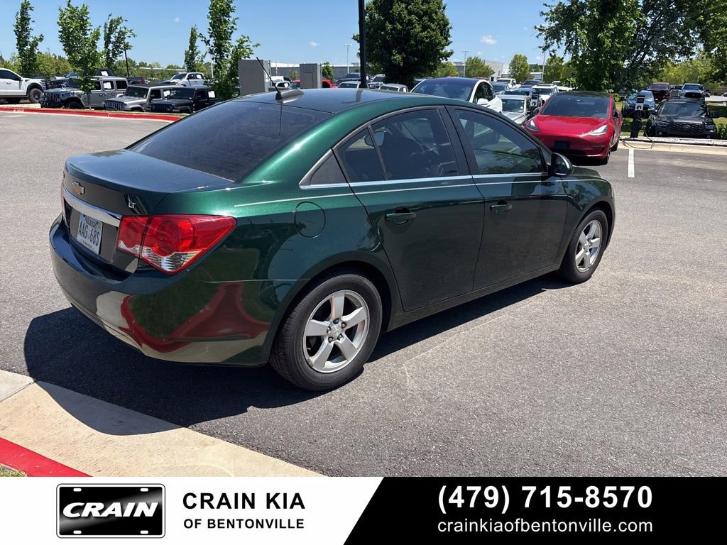 Used 2015 Chevrolet Cruze LT w/ Sun And Sound Package FWD image 5