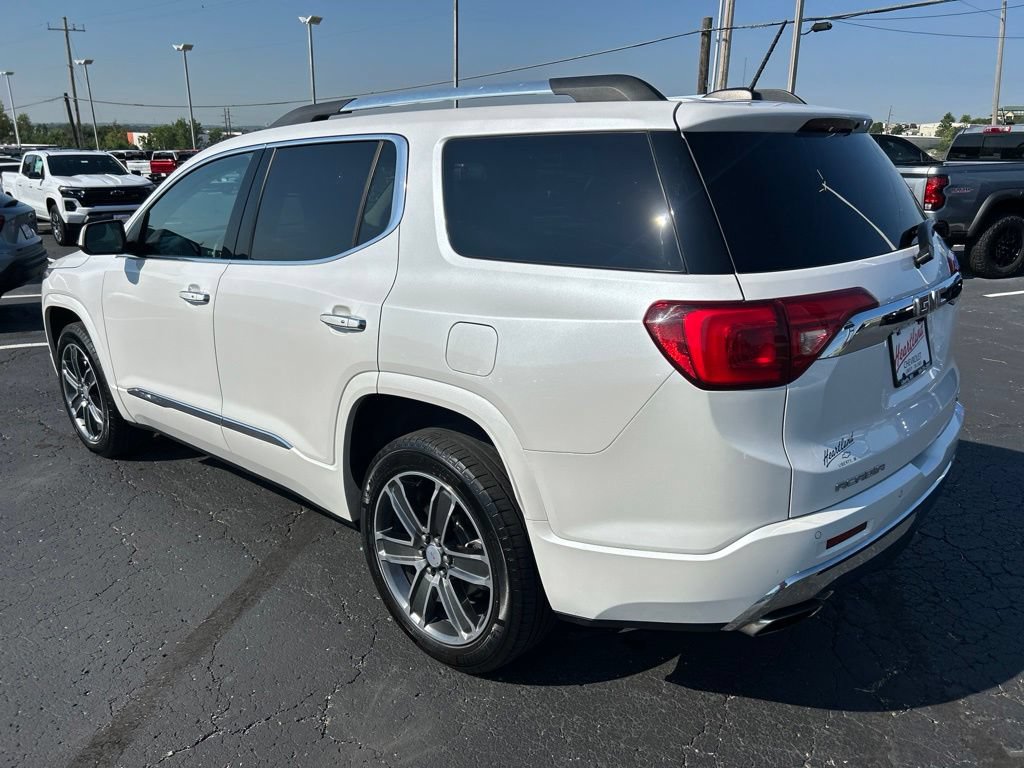 Used 2019 GMC Acadia Denali w/ Technology Package AWD/4WD image 7