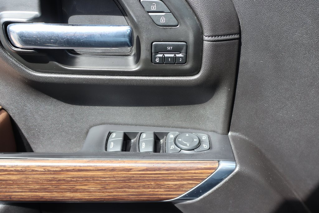 Used 2021 Chevrolet Silverado 1500 High Country w/ Technology Package image 29