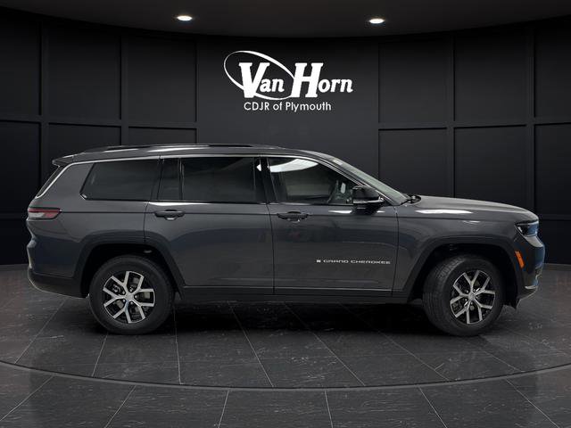New 2025 Jeep Grand Cherokee L Limited w/ Trailer Tow Package image 2