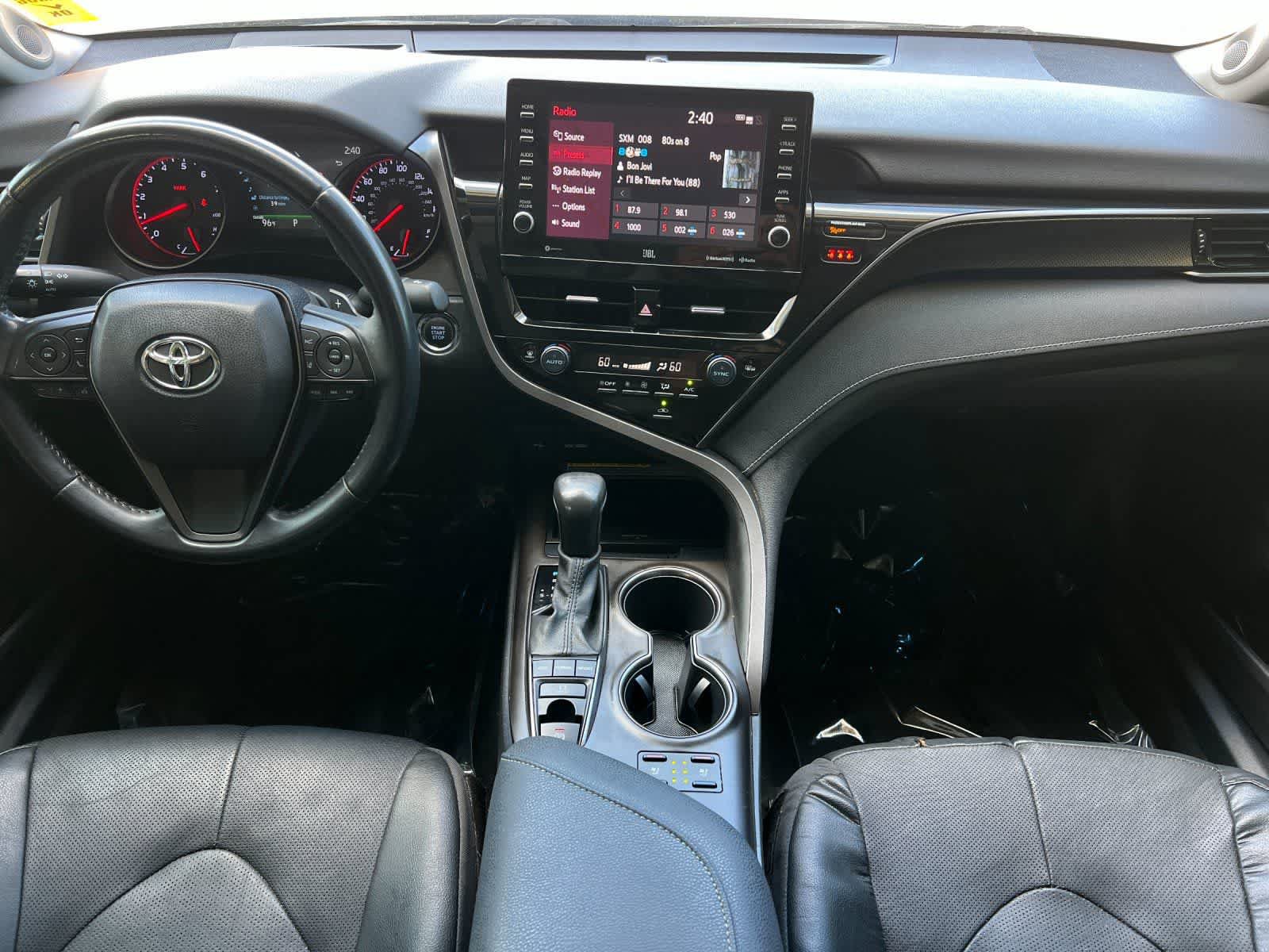 Used 2021 Toyota Camry XSE w/ Navigation Package FWD image 4
