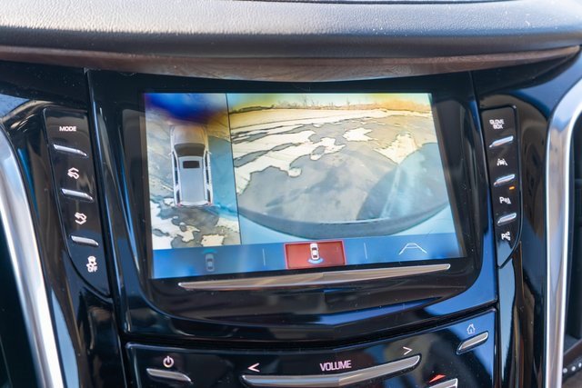 Used 2019 Cadillac Escalade Luxury image 32
