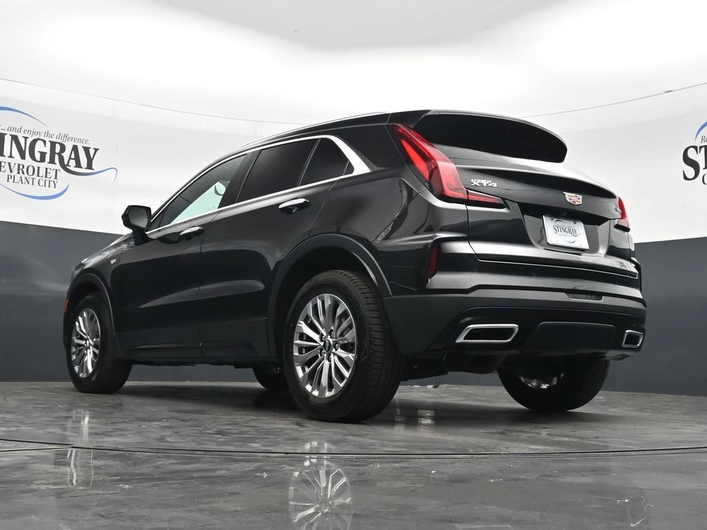 Used 2024 Cadillac XT4 Premium Luxury FWD image 30
