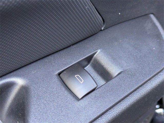 New 2026 Chevrolet Equinox EV LT image 24