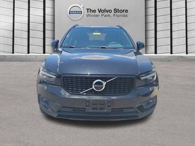 Used 2021 Volvo XC40 T5 R-Design w/ Advanced Package AWD/4WD image 2