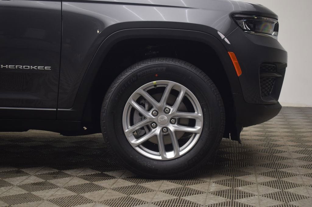 New 2026 Jeep Grand Cherokee Laredo X AWD/4WD image 8