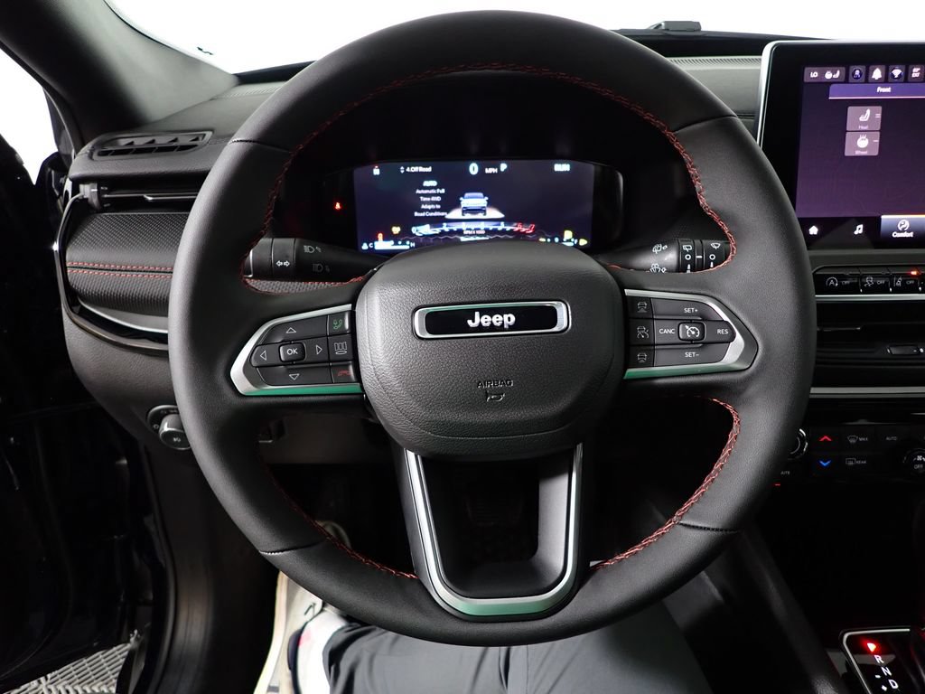 New 2026 Jeep Compass Trailhawk AWD/4WD image 27