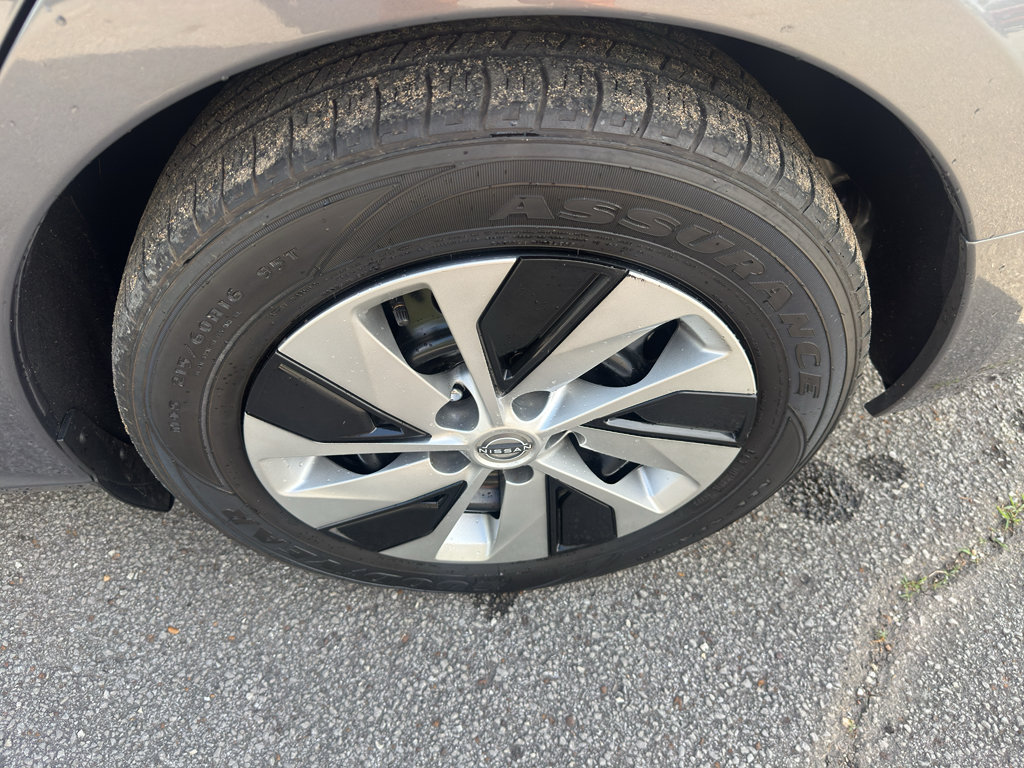 Used 2024 Nissan Altima 2.5 S FWD image 23