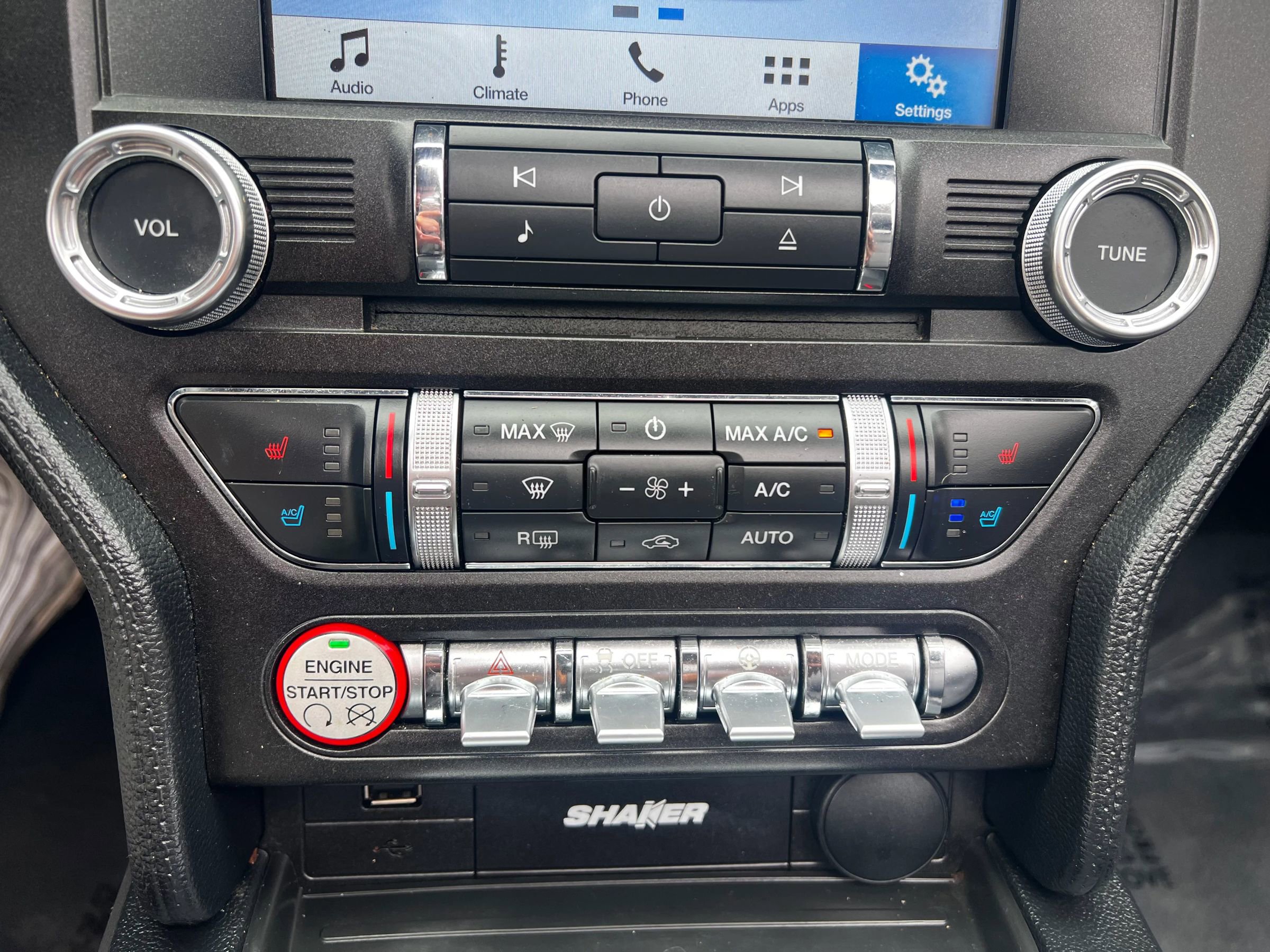 Used 2017 Ford Mustang Premium image 19