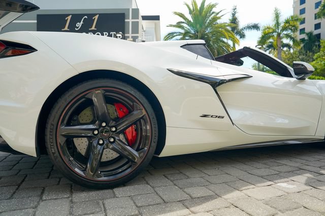 Used 2024 Chevrolet Corvette Z06 w/ Z07 Performance Package RWD image 30