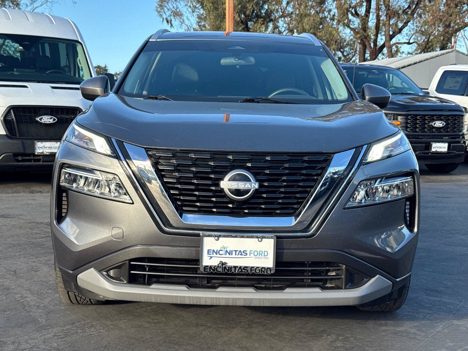 Used 2023 Nissan Rogue SV w/ SV Premium B Package AWD/4WD image 5