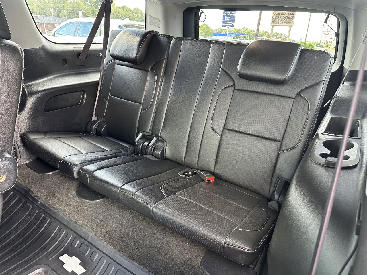 Used 2016 Chevrolet Suburban LTZ image 10