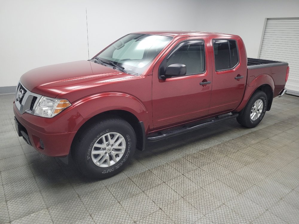 Used 2019 Nissan Frontier SV image 2