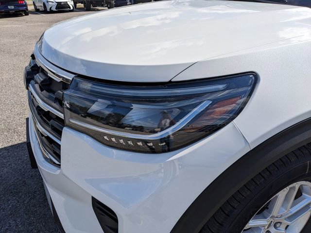 New 2026 Ford Explorer Active image 9