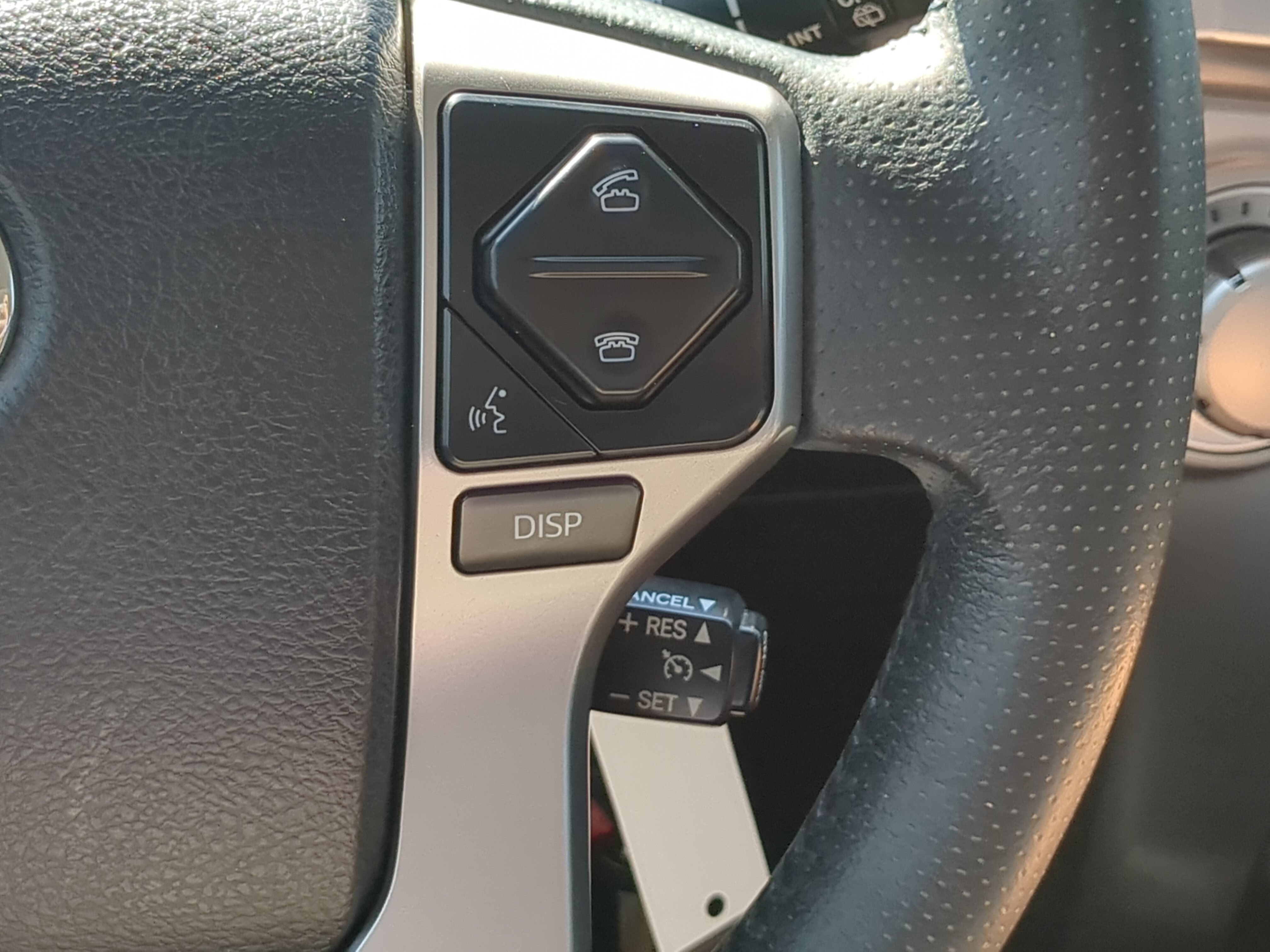 Used 2015 Toyota 4Runner SR5 Premium RWD image 24