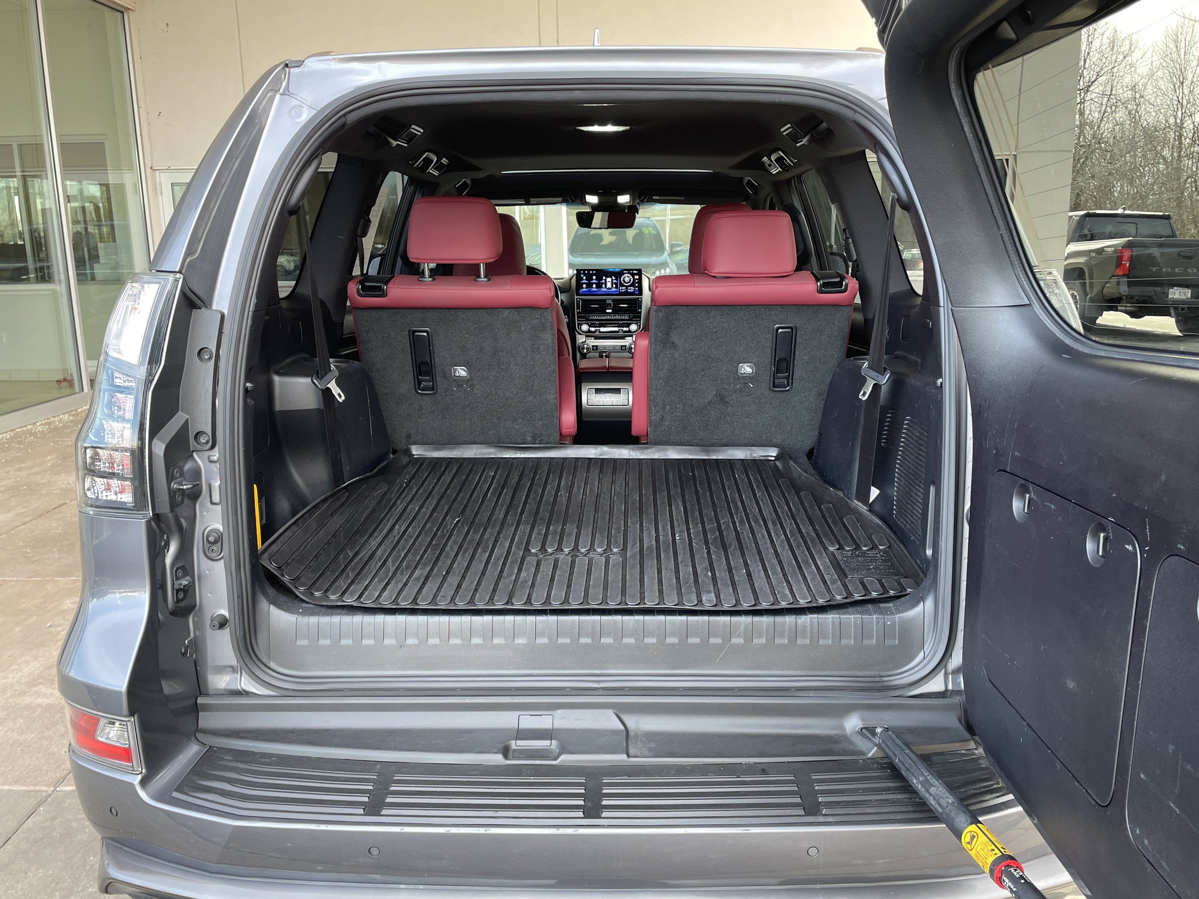 Used 2020 Lexus GX 460 Premium image 24