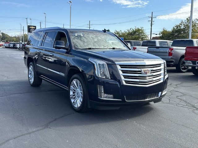 Certified 2019 Cadillac Escalade ESV Platinum AWD/4WD image 2