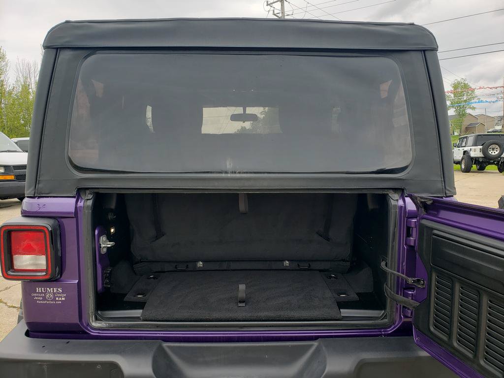 Certified 2023 Jeep Wrangler Sport AWD/4WD image 5