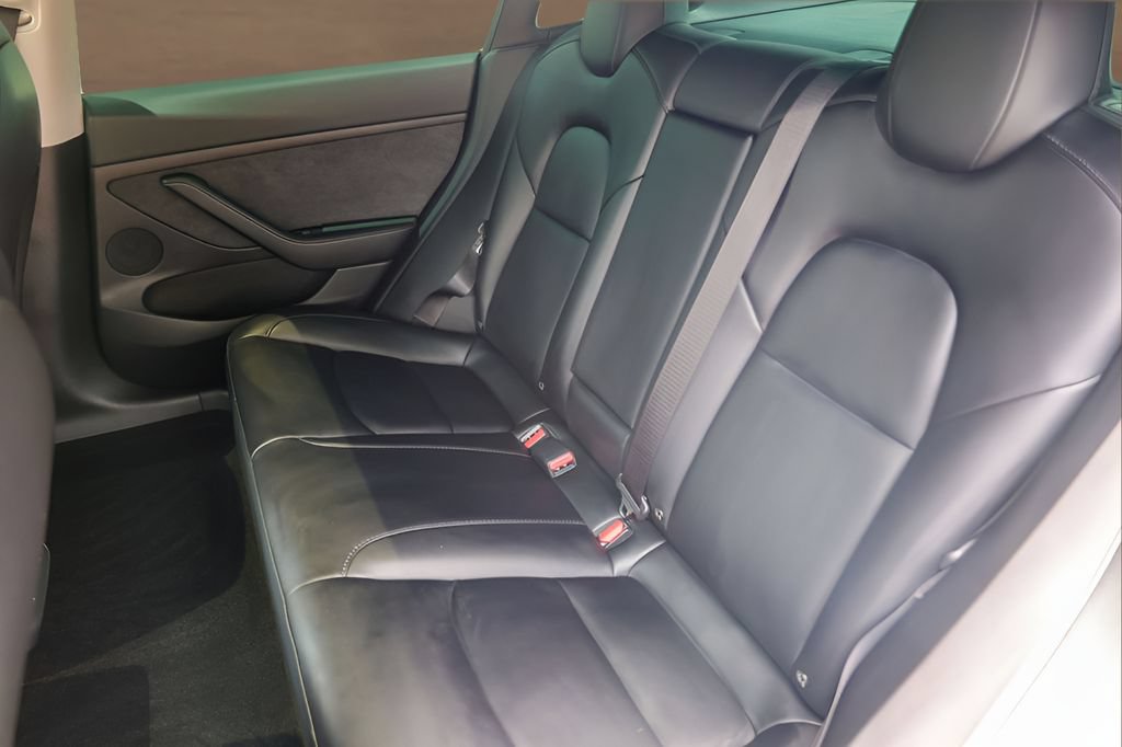 Used 2021 Tesla Model 3 Standard Range Plus RWD image 22