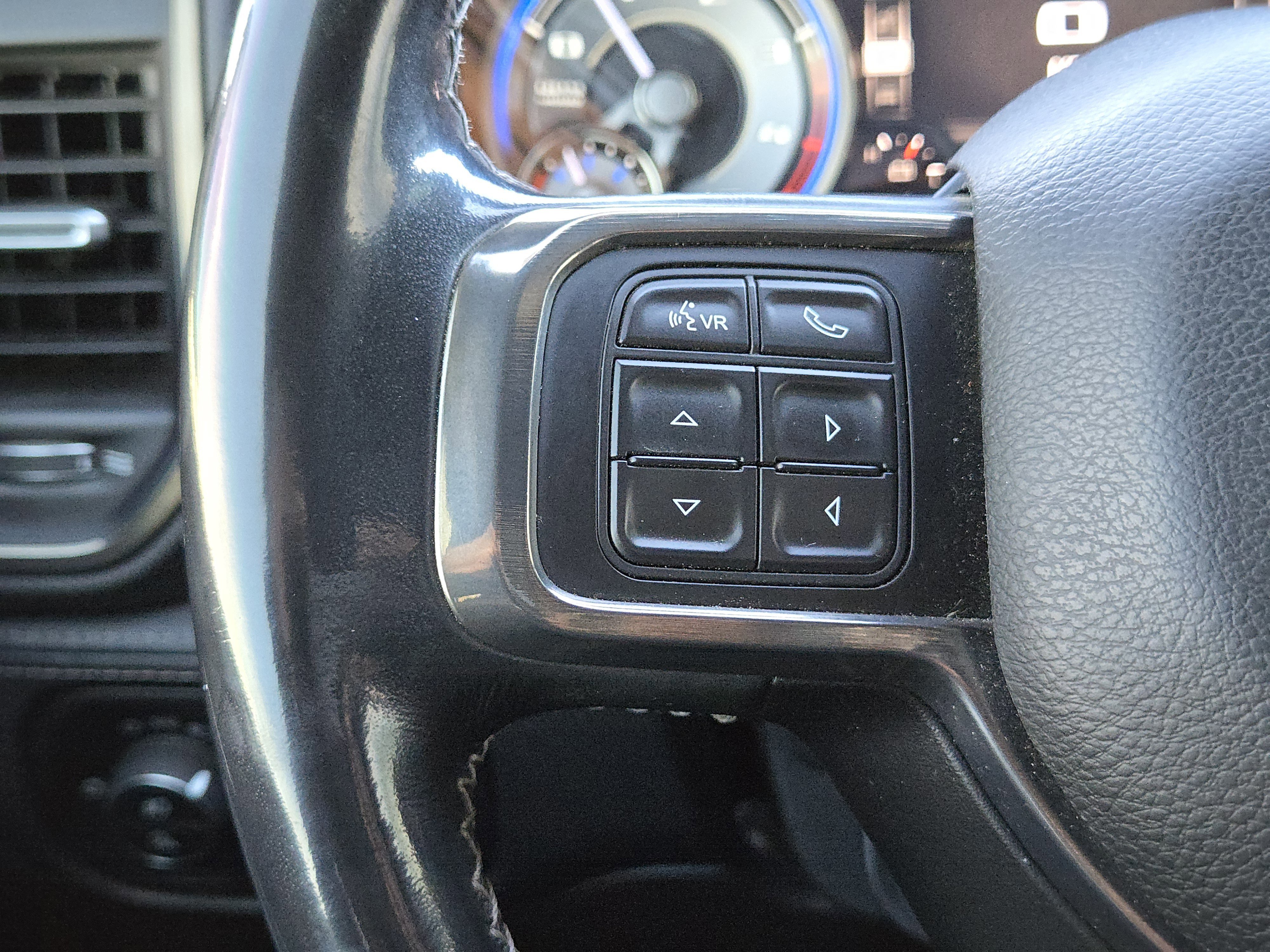 Used 2021 RAM 2500 Limited image 28