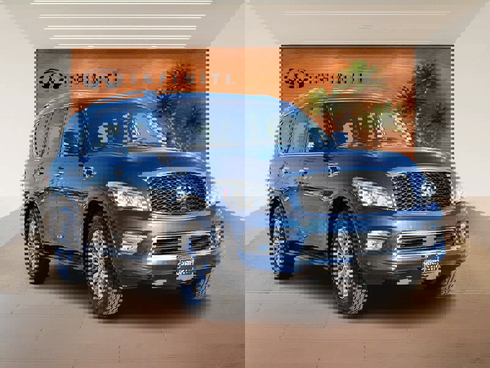 Used 2017 INFINITI QX80 2WD w/ Driver Assistance Package image 3