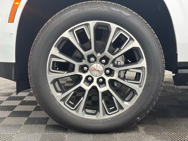 New 2026 GMC Yukon Denali w/ Denali Reserve Package image 19