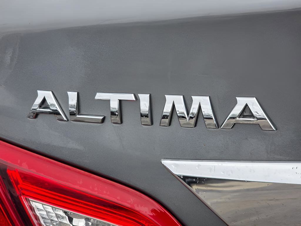 Used 2016 Nissan Altima 2.5 S w/ Power Driver Seat Package image 12