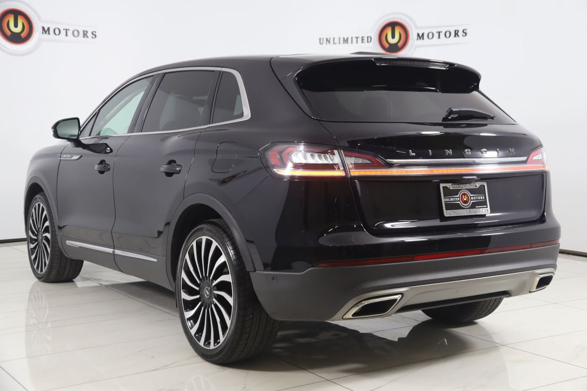 Used 2023 Lincoln Nautilus Black Label AWD/4WD image 4
