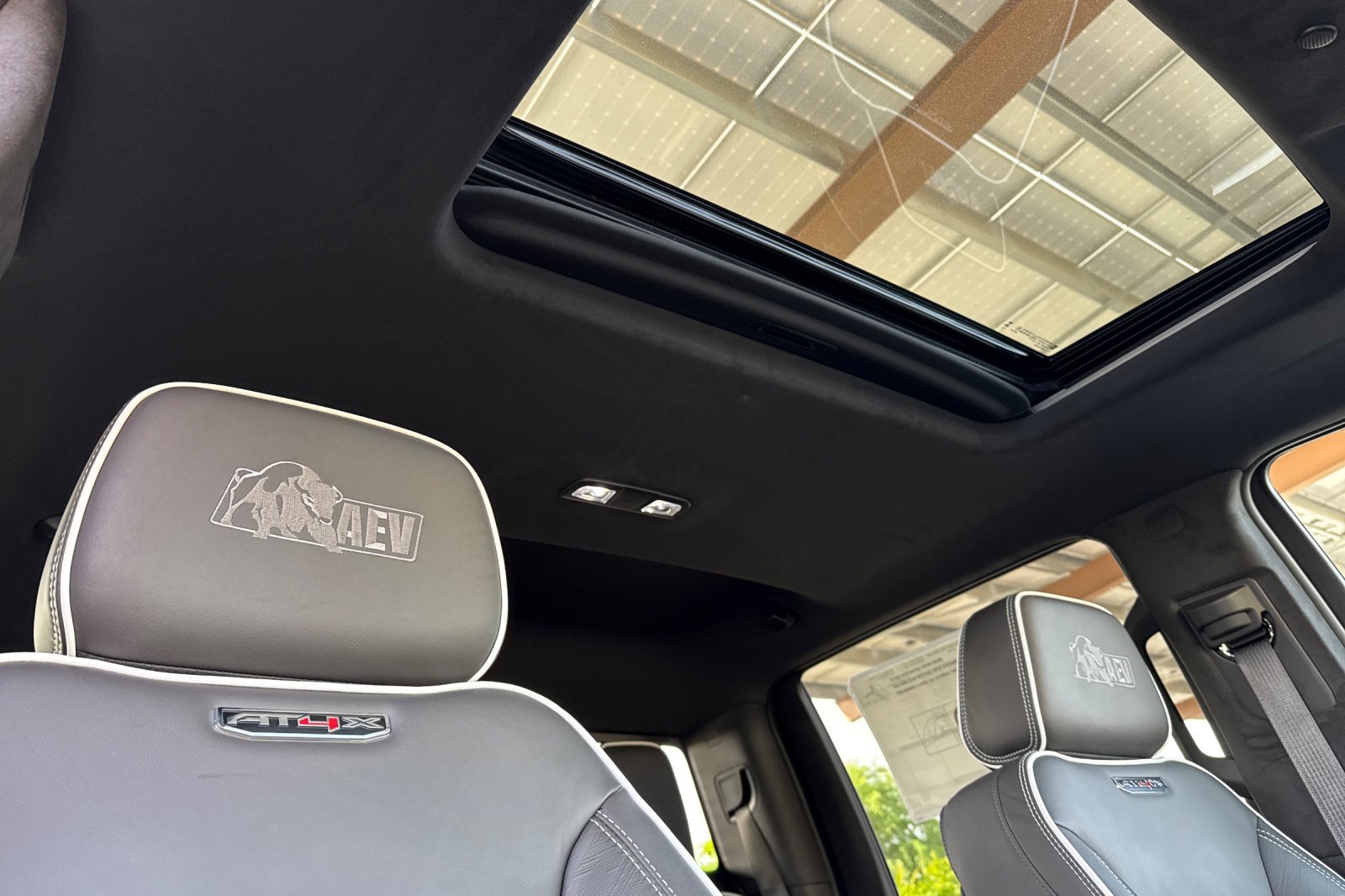 New 2026 GMC Sierra 2500 AT4X w/ AT4X AEV Edition image 17