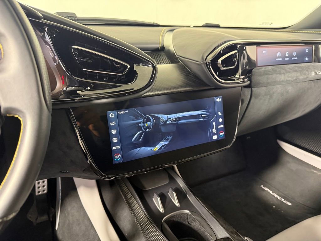 New 2025 Ferrari 12Cilindri image 8