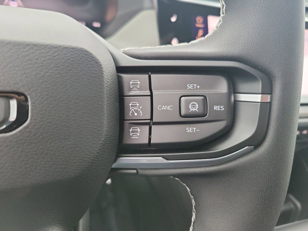 New 2026 Jeep Cherokee Limited image 31