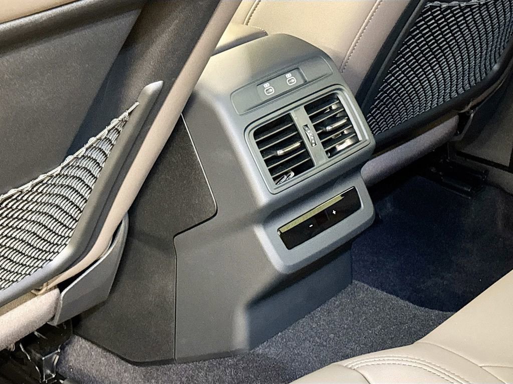 New 2025 Audi Q5 2.0T Premium Plus image 17