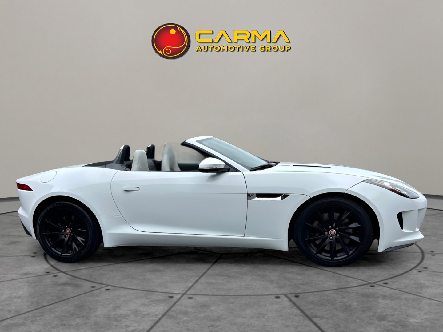 Used 2016 Jaguar F-TYPE Convertible image 6