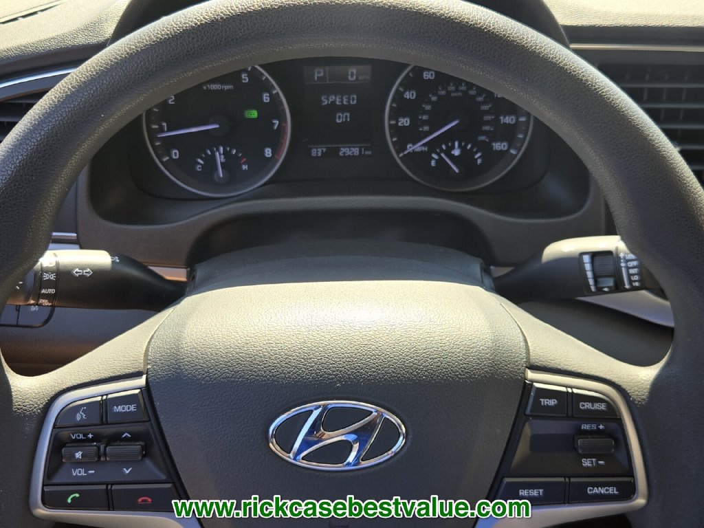 Used 2018 Hyundai Elantra SE w/ SE Connectivity Package 04 FWD image 27